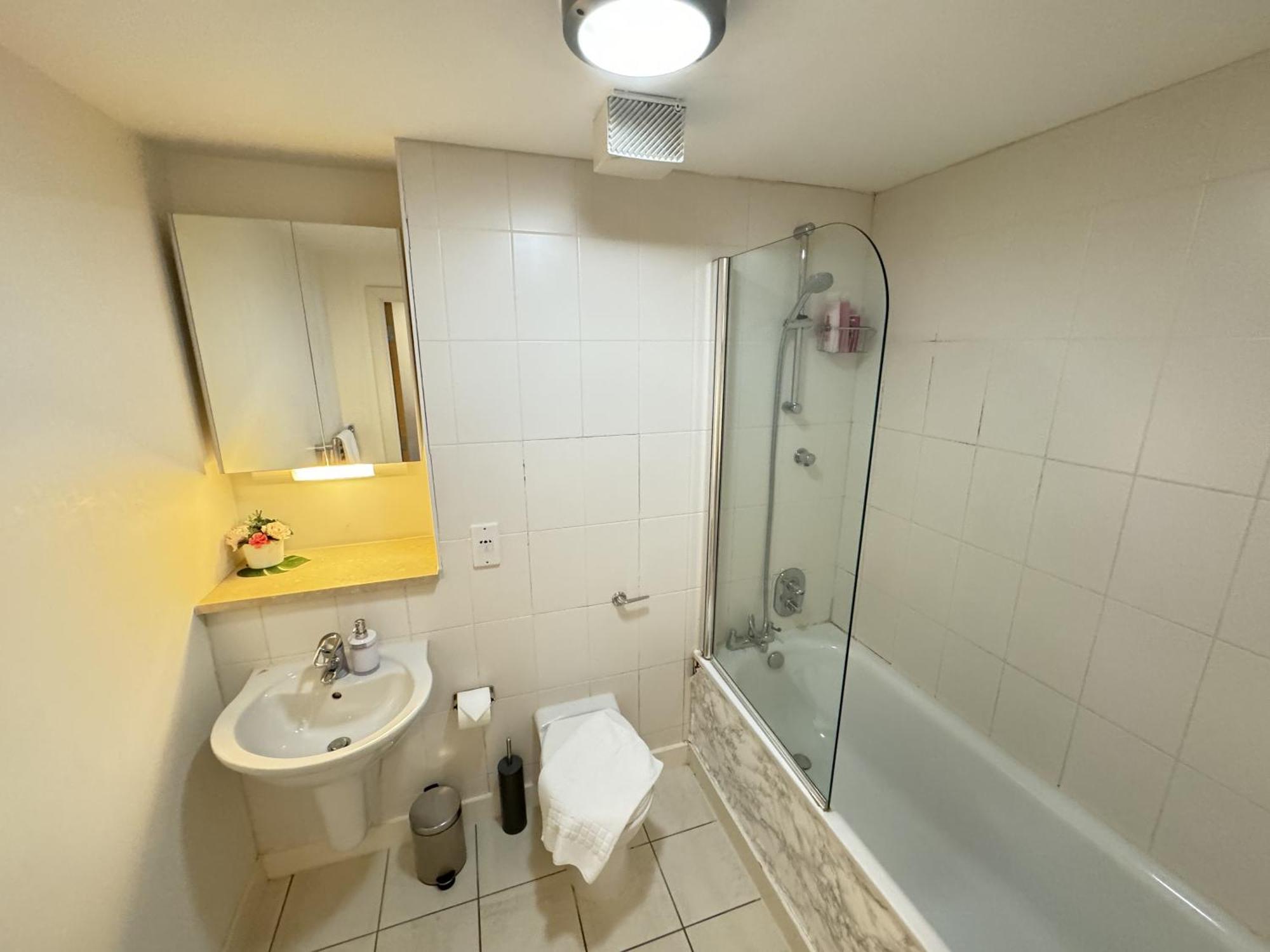 Cosy Modern Tower Bridge Apartment Londra Esterno foto